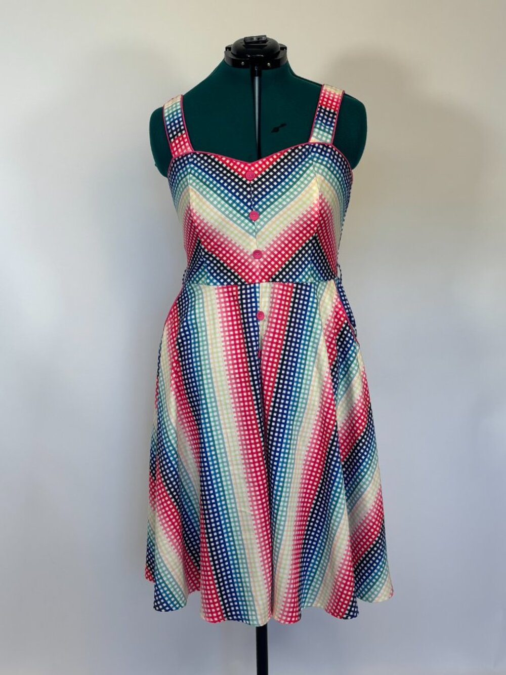 Voodoo Vixen Rainbow Grid Print Pin-up Style Dress Size 1X - Picture 2 of 5